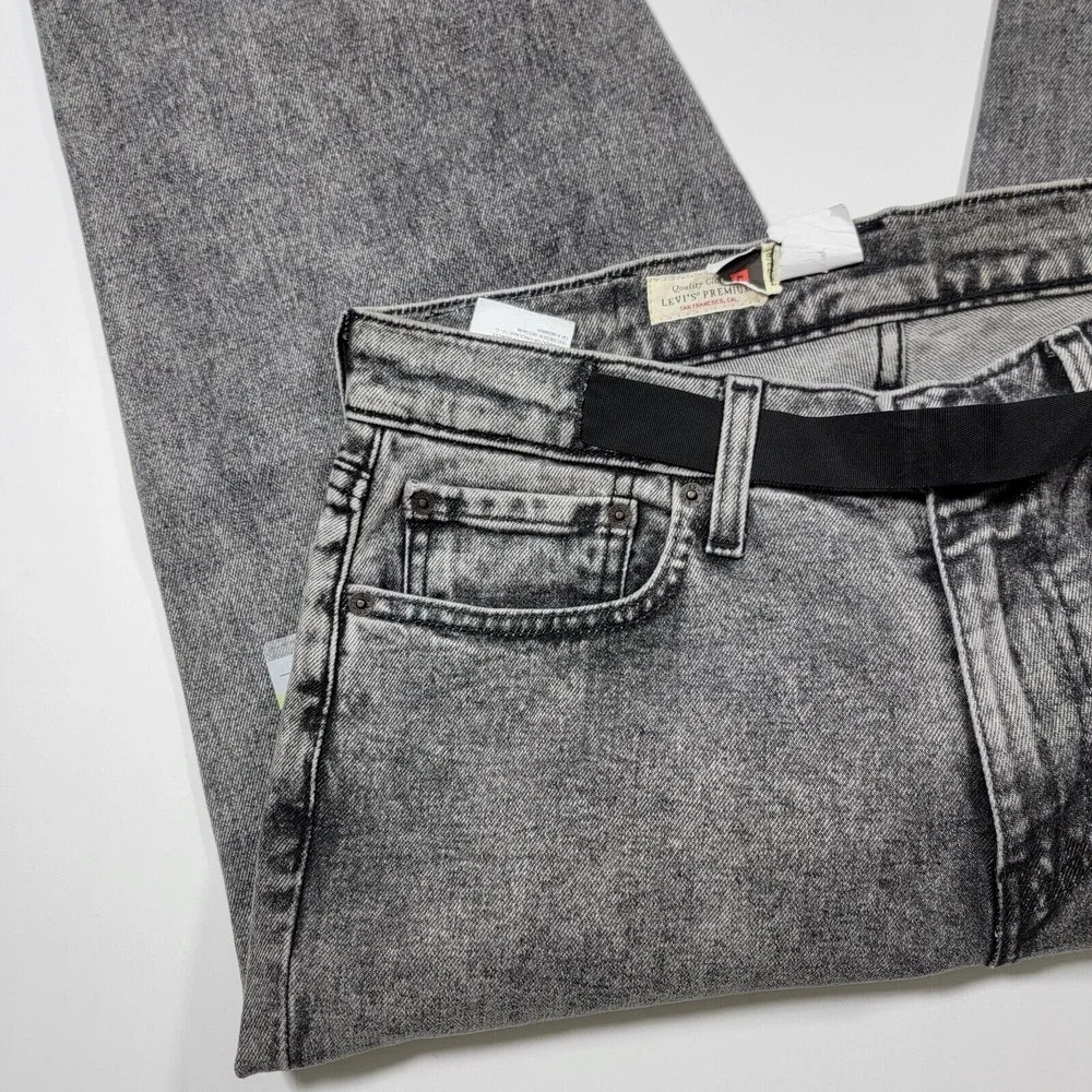 Levi's PREMIUM 562 Men's Denim Jeans Acid Wash Gray‎ Loose Taper Size 29x29 NEW